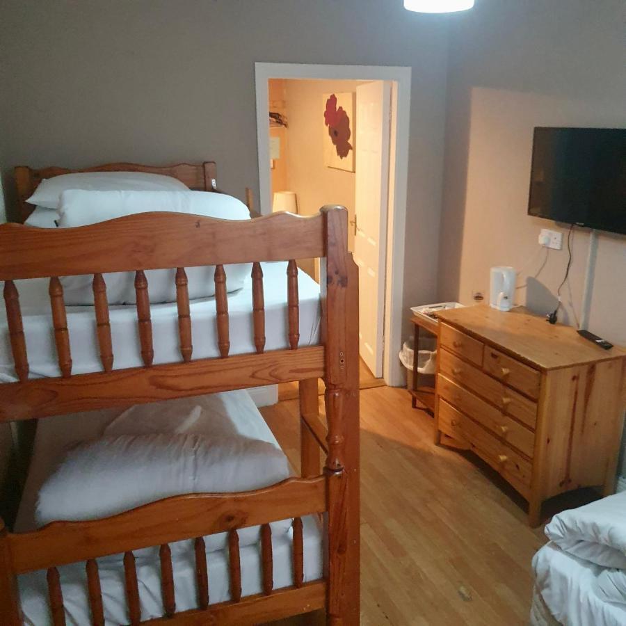 John Street Guest House 基尔根尼 外观 照片